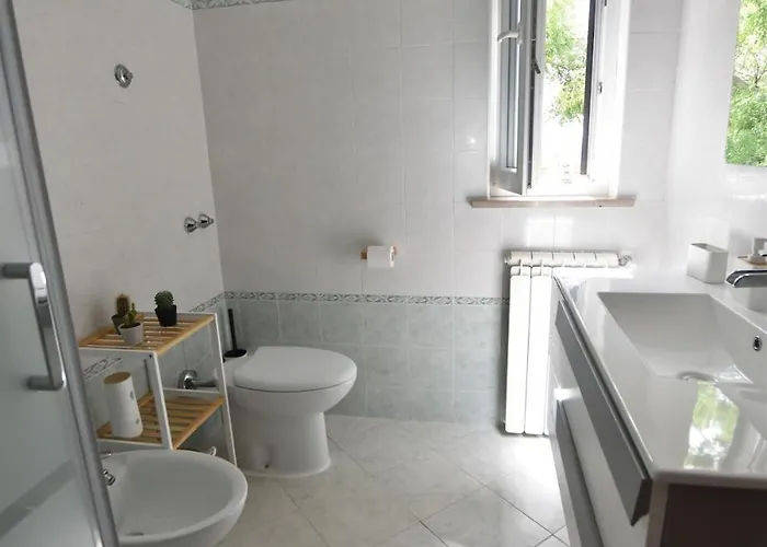 Casa vacanze Casa Ludovica-giardino Privato, Vista Mare Trieste