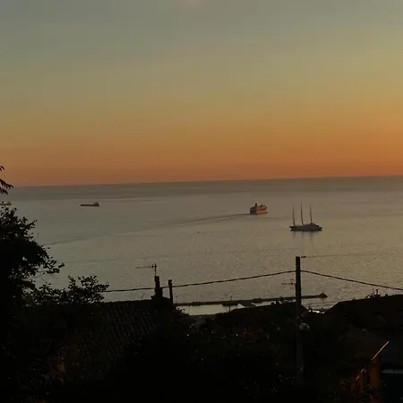 Casa Ludovica-vista Mare Giardino E Relax A 8 Minuti Dal Centro * Triest